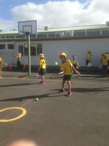 Tennis with Room 7